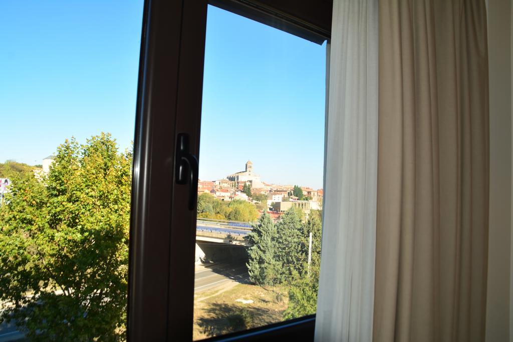 Hotel Pago Del Olivo Simancas Dış mekan fotoğraf