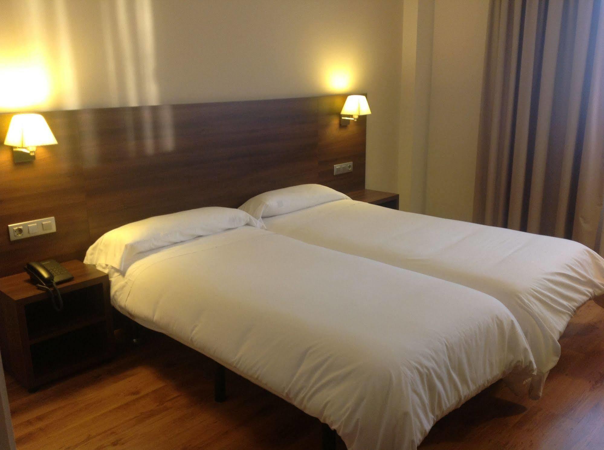 Hotel Pago Del Olivo Simancas Dış mekan fotoğraf
